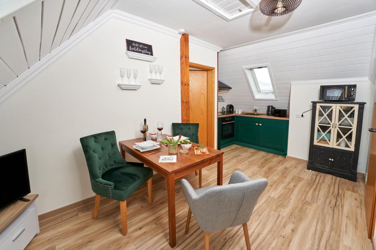 Ferienwohnungen Eifelstuben Mit Charme - Am See, Nahe Burg Ulmen Exterior foto